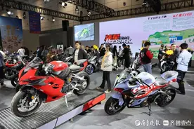 40余台摩托车齐聚齐鲁车展，爱好骑行的你还不快来图片