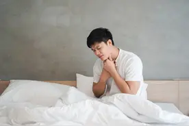 年轻小伙转头就犯晕，这一疾病患者已超过2亿图片