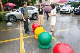 小小石墩筑起安全屏障 人大代表用心守护上学路图片