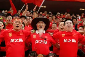 世预赛首败！国足0-3不敌韩国队,球迷:他们尽力了图片