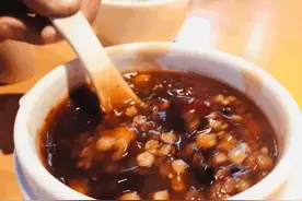 这个时节，没什么比一碗软糯温热的粥更熨帖图片