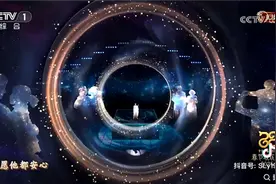 《世界赠予我的》走红网络 曲作者是荆州老乡图片