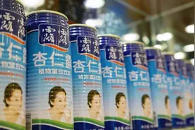 食饮财经观察 | 承德露露上半年营收仅增2.16% 杏仁露卖不动了？图片