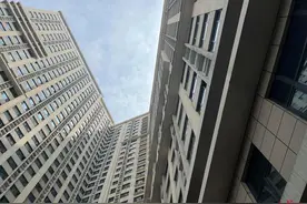 红星调查｜山西一棚改项目开建12年停工3次，竣工前“突降”260万元债务纠纷图片