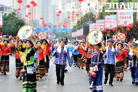 望谟：魅力“三月三” 载歌载舞迎客来图片
