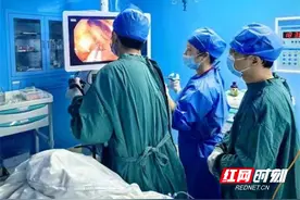 消化道内大出血 小小“钛夹”救了命图片