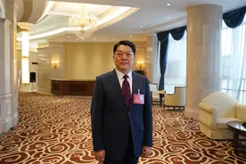 两会会客厅 | 专访济南市投资促进局党组书记、局长李洪伟：以大项目、好项目促进招引的实绩，助力“项目提升年”图片