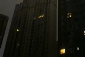 合肥上空凌晨出现多个奇特光点  专家分析原因图片