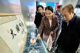 大国陶瓷宜兴紫砂艺术展上海开展图片