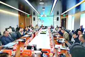 深圳题材写作的未来可能性如何？业内大咖齐聚“以深圳为方法”研讨图片