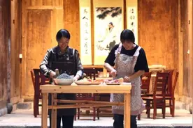 黄山市徽州区：初夏美食乌米饭 唇齿留香滋味好图片