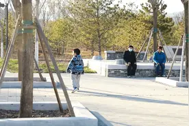 拆迁腾退空地变公园，海淀功德寺公园建成图片