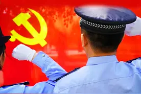 【致敬警察节】画面定格：2023年度“关键词”海报图片