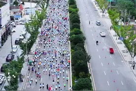 2024威宁半程马拉松鸣枪开跑图片