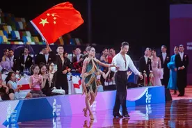 无锡姑娘，夺冠！图片