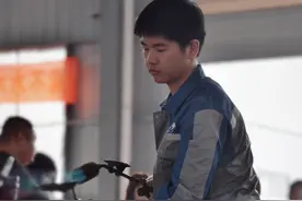 全国防水”牛人”聚项城图片