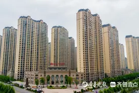 滕州市住建局到河北建工房地产有限公司滕州项目调研指导工作图片