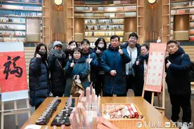 韩国旅游观光团畅游日照天台山，深度体验文化康养之旅图片