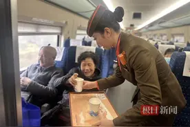 铁路调图与服务升级并举图片