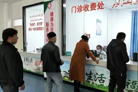 疏勒县：不断完善基层医疗服务体系 全力守护群众健康安全图片