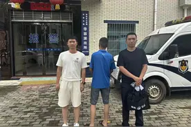 男子入户盗窃无密存单，取款时留下真名被抓图片