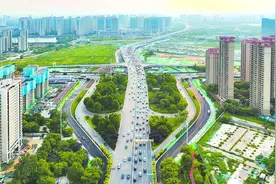 南二环胜利南大街至仓兴街段辅路通车——二环路辅路“最后一公里”打通了图片