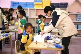 “托得上”“托得好”“托得起”！山东支持幼儿园开设托班“应招尽招”2-3岁幼儿图片