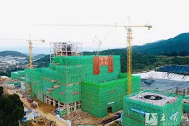 江川-通海-华宁生活垃圾焚烧发电项目主厂房封顶图片
