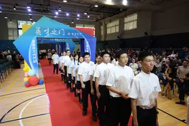 同学，你好！横琴合作区首所普高投用图片
