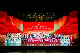 追光逐梦，舞出精彩！杭州首届残疾人舞蹈展演活动落幕图片