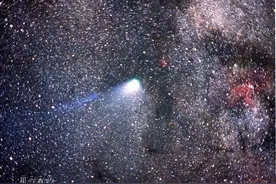 76年等一回！哈雷彗星开启“归程”，38年后肉眼可见，一生最多见2次图片