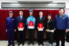 两起火灾被自防自救力量扑灭，朝阳微型消防站“教科书式”救援图片