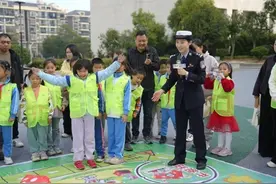 萍乡市“跟着劳模‘趣’研学”首期活动举行图片