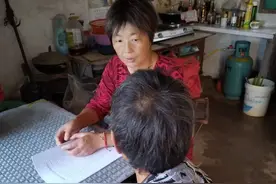 姚卫星，像星星一样闪亮的崇明人图片