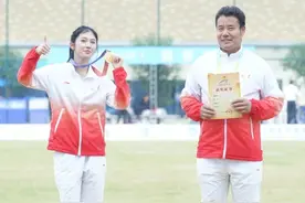 吴艳妮亮相学青会引爆赛场 直面亚运会抢跑话题:“我第二天就忘了，这个坎儿跨过去就好了”图片
