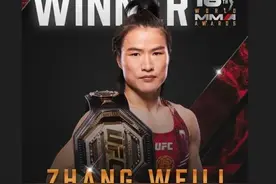 实至名归！张伟丽当选世界综合格斗年度最佳女子选手图片