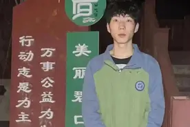 跳下去的那一刻，他真的很帅！图片