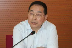 四川省医原院长被曝敛财逾两千万元，原纪委书记受贿871万图片