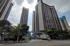 深圳也有楼盘“买房送特斯拉”开发商年底焦虑症越来越重图片