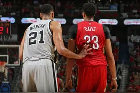 蒂姆·邓肯和安东尼·戴维斯：NBA生涯前九年图片