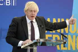 英国首相爱小猪佩奇，可能是因为它太赚钱图片