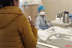 两子先后重病，患白血病小儿子移植后出现严重并发症 妈妈：再难也要治下去图片