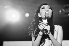 恭喜，曲婉婷的报应来了！她的现状，我不敢看……图片