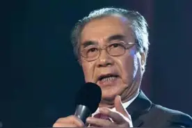 缅怀！他曾5次登上天安门城楼进行转播，用声音见证新中国历史进程图片