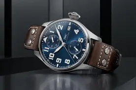 IWC万国表推出首款配备计时功能的大型飞行员腕表图片