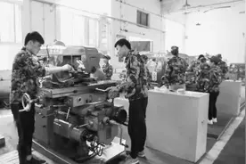 郑州航空工业管理学院：精心打造管理类专业“管工结合”人才培养模式图片