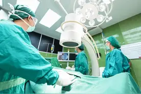 一场手术后，他的心脏长出了水泥 | 2021奇葩病例盘点图片