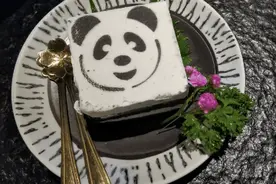大熊猫粪便能种茶还能造纸？大熊猫：我这国宝可不是白叫的图片