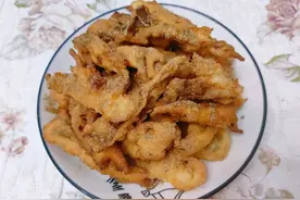 大人小孩都爱吃的香酥椒盐蘑菇，学起来图片