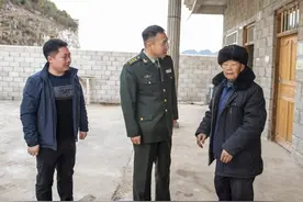 新春走基层｜赫章县人武部走访慰问退伍老兵图片